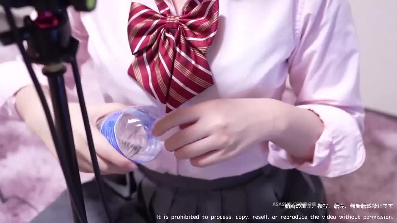 Rizunya耳舐めASMR在线播放，水手服角色扮演开发互动剧情视频