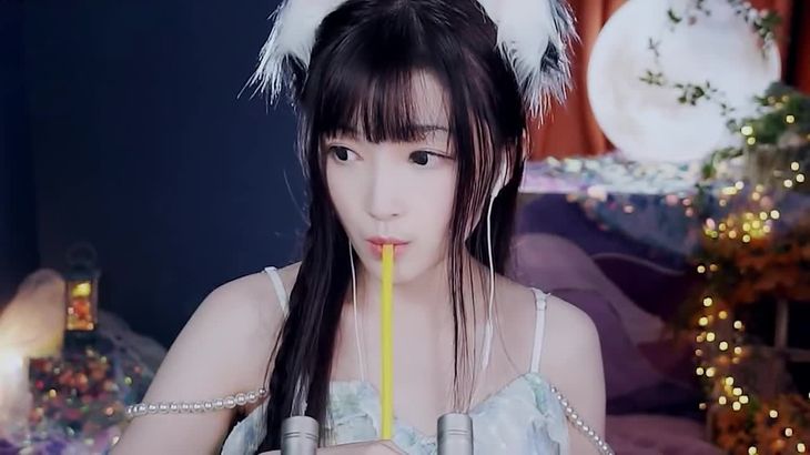 少寒Shine ASMR助眠视频在线播放：轻柔耳语与治愈音效沉浸体验