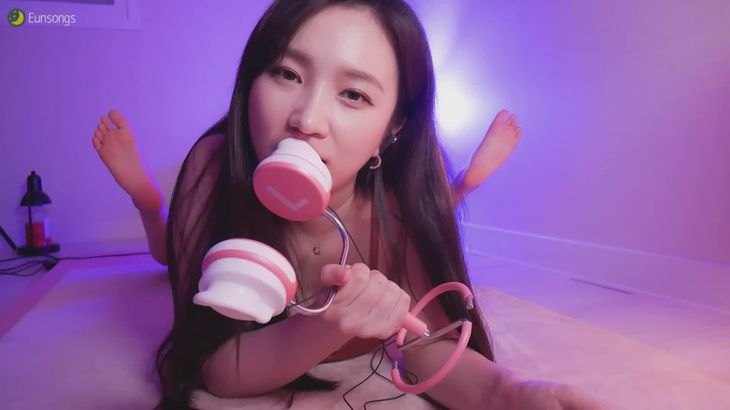 EUNSONGS Kissing Time ASMR视频在线播放