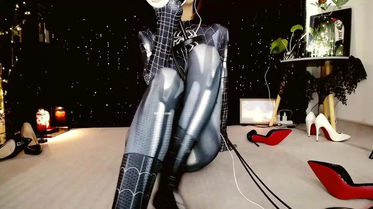 [虎牙圈圈]ASMR在线视频：沉浸式助眠体验，双耳环绕音效独家放送