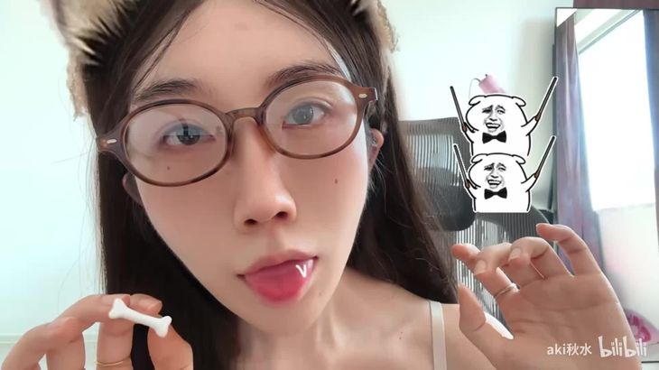 aki秋水ASMR孔雀鱼采耳视觉触发哄睡视频在线播放