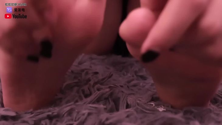 蛇蛇snaky ASMR助眠视频在线播放：白丝修女声疗与沉浸式颅内按摩