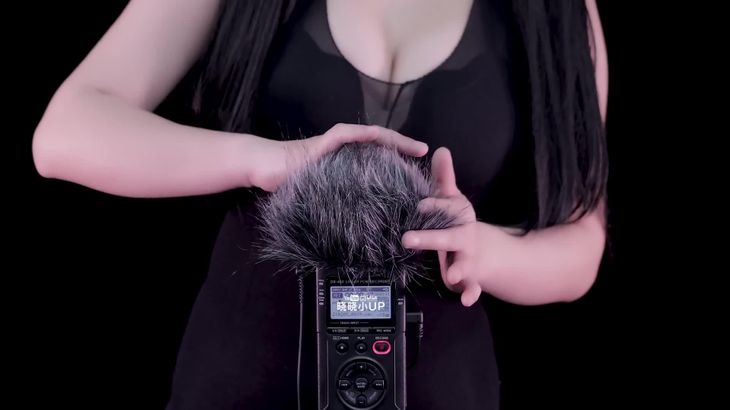 晓晓小UP ASMR在线播放：超舒服芦荟胶+12D环绕触发音，助眠放松视频