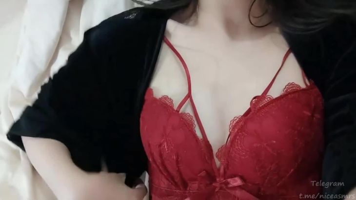 左颜玉ASMR在线播放视频：助眠减压哄睡体验