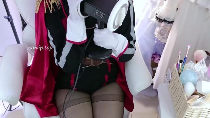 亭子wwASMR COS轻语掏耳踩耳在线播放视频