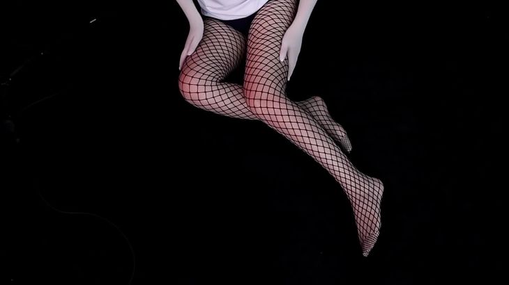 咪咪 Miniyu ASMR在线视频：耳部护理与轻语触发音助眠减压颅内放松