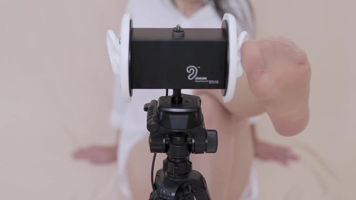 Mimi ASMR在线播放：轻语化妆角色扮演助眠视频