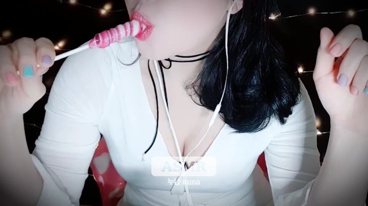 RyuA阿玉ASMR在线视频：粉红糖果咀嚼音助眠放松