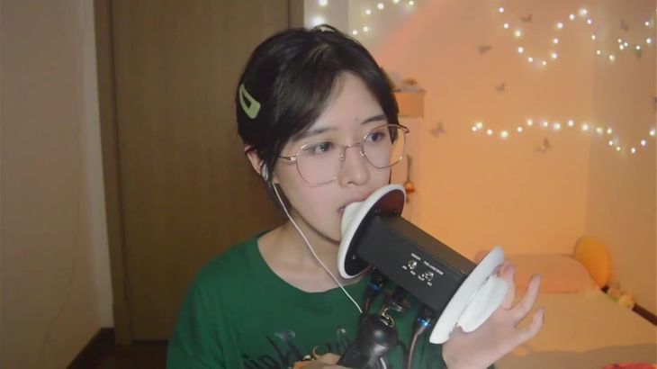 其实是椰子啦KU100口腔音ASMR视频在线播放_助眠舔耳福利