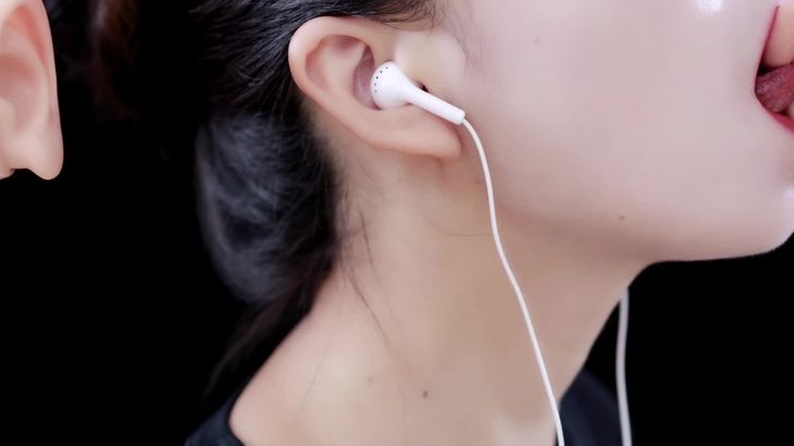 咪咪Miniyu ASMR在线观看：柔软棉花糖妆容化妆RP助眠视频