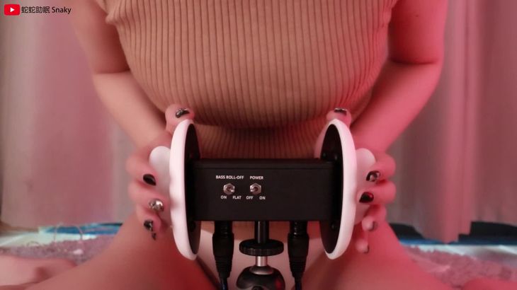 蛇蛇ASMR在线播放视频：白丝修女剧情助眠舔耳声控福利