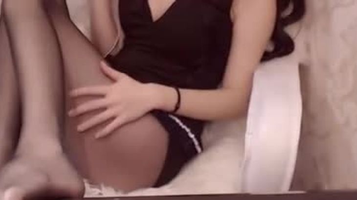 丸子君ASMR舔耳助眠视频在线播放