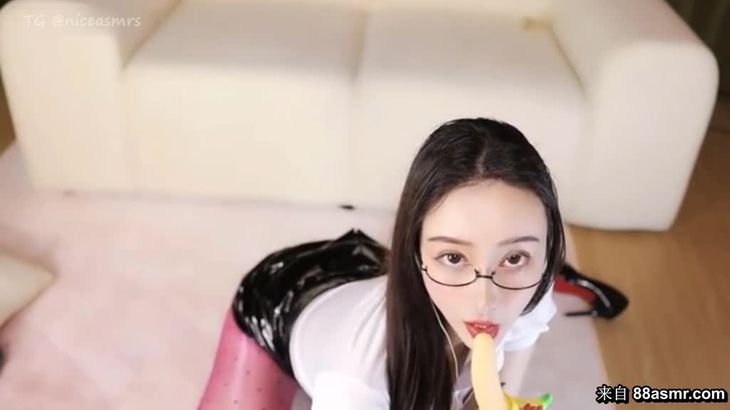 奶御不听话ASMR吃香蕉视频在线播放：沉浸式视听助眠体验