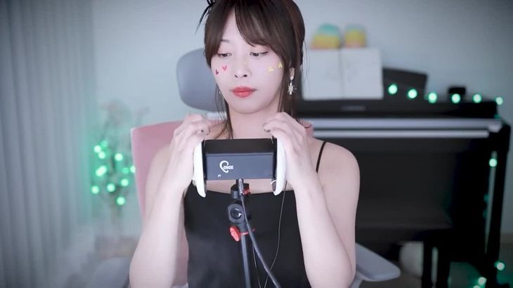 Water Tingles耳部按摩ASMR视频在线播放 | 沉浸式助眠体验