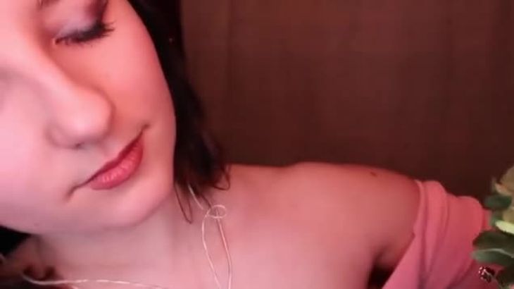 AftynRose ASMR沉浸式放松视频在线观看 | 温柔耳语助眠体验