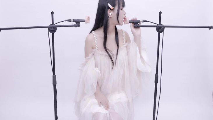 晓美ASMR口腔音在线播放：舔耳弹舌音助眠视频_沉浸式按摩喘息放松