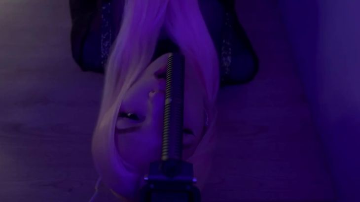 LENivayaAya俄罗斯毛妹ASMR舔耳视频在线播放 - 高颜值助眠体验