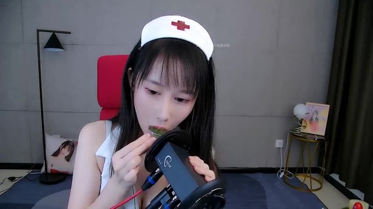 阿稀稀大魔王ASMR口腔音白丝高跟耳朵按摩视频在线播放