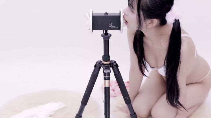 晓美ASMR口腔音舔耳助眠视频在线播放