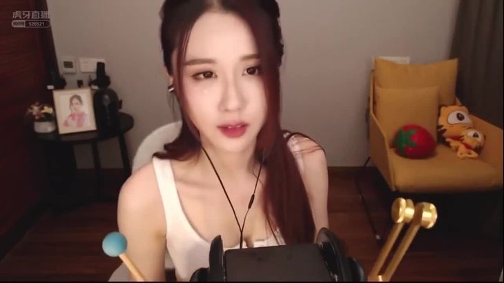 伊人ASMR在线视频播放 | 沉浸式声音疗愈与助眠放松体验