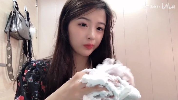 渔子溪ASMR泡沫洗头按摩视频在线播放_3D立体声沉浸式头皮护理