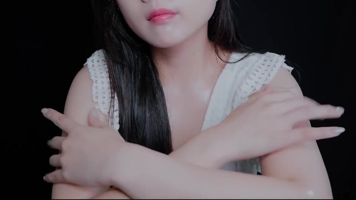 Mist ASMR皮肤敲击与摩擦声视频在线播放-无人声触发音疗愈