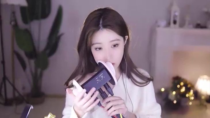 大伊伊ASMR助眠视频在线播放：沉浸式声控放松体验