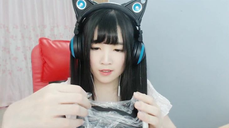 少寒Shine ASMR助眠视频在线播放：耳语采耳与白噪音沉浸体验