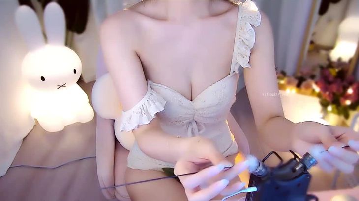 虎牙芊若ASMR助眠视频在线播放-粉丝定制1V1专属放松体验