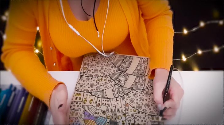 RyuA阿玉ASMR视频在线播放：木画布着色疗愈，沉浸式韩语助眠体验