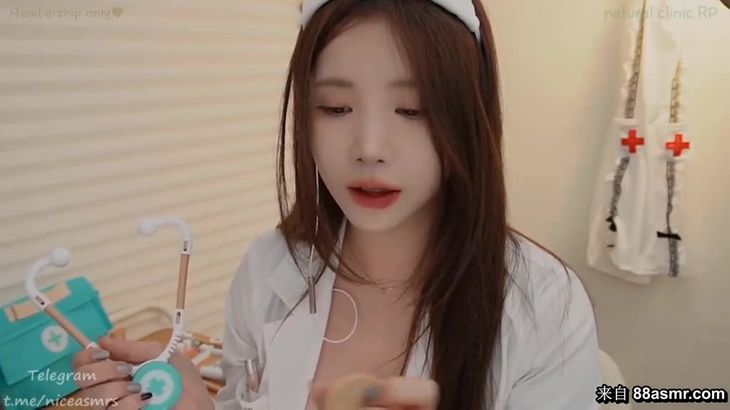 YoonYing ASMR在线播放：医疗角色扮演打针治疗助眠视频