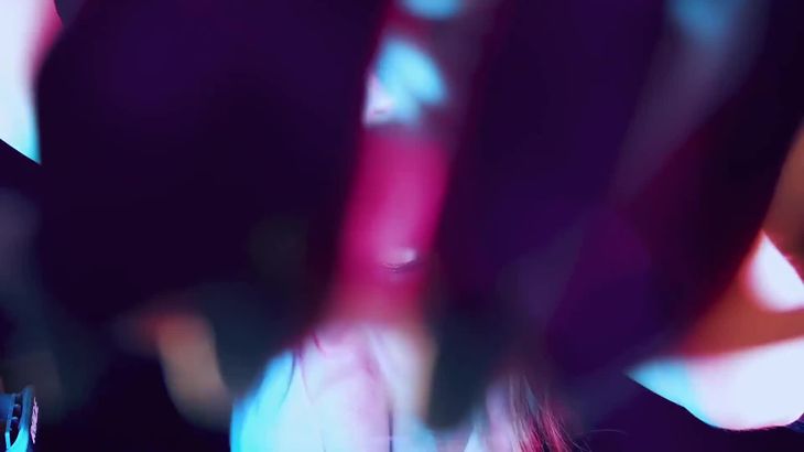 伊人ASMR在线播放：织梦师触发音视频，沉浸式听觉盛宴助眠放松