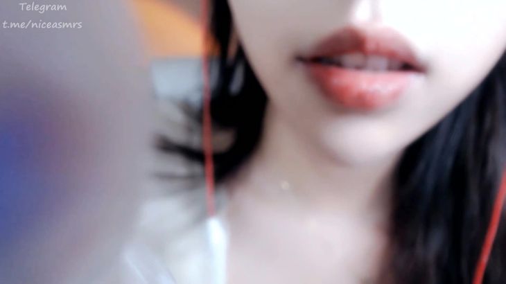 酥酥学姐ASMR在线播放视频：沉浸式耳语与钞票枪创意体验