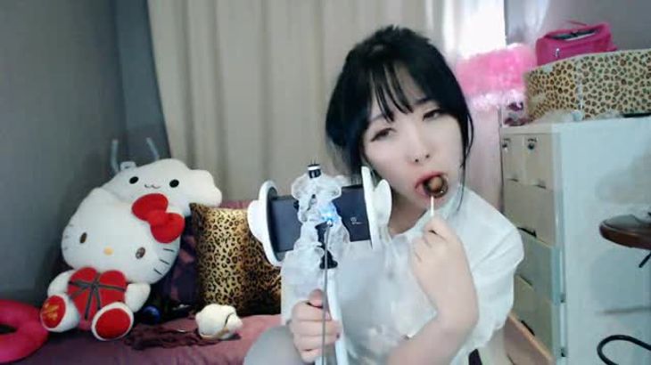 猫仙儿ASMR在线视频：沉浸式助眠体验，放松心灵首选