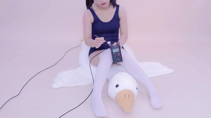 晓美ASMR在线视频：甜耳掏耳无人声助眠放松