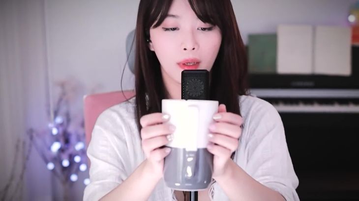 Lipgloss ASMR唇彩应用与触发音效视频在线播放 - 沉浸式放松体验