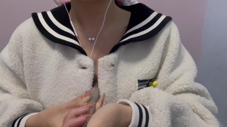 抖音六六ASMR助眠视频在线播放：声控哄睡与解压敲击音视听盛宴