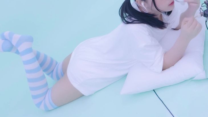 晓美ASMR口腔音舔耳视频在线播放-弹舌音按摩助眠沉浸式体验