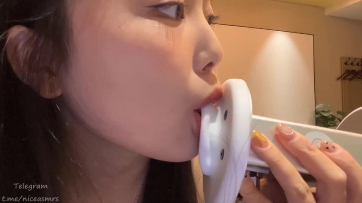 琉璃瓦ASMR助眠视频在线观看：沉浸式耳语触发音，舒缓减压必备