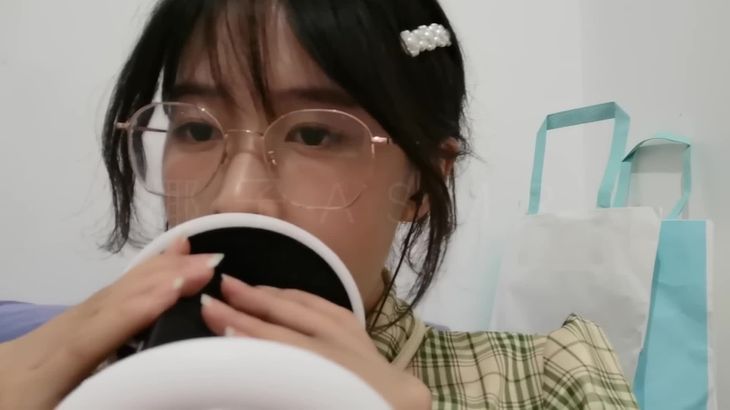 其实是椰子啦ASMR助眠视频在线播放：口腔音哄睡+沉浸式疗愈体验