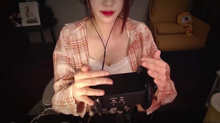 轩子巨2兔ASMR视频在线播放：音叉声、舔耳口腔音助眠放松