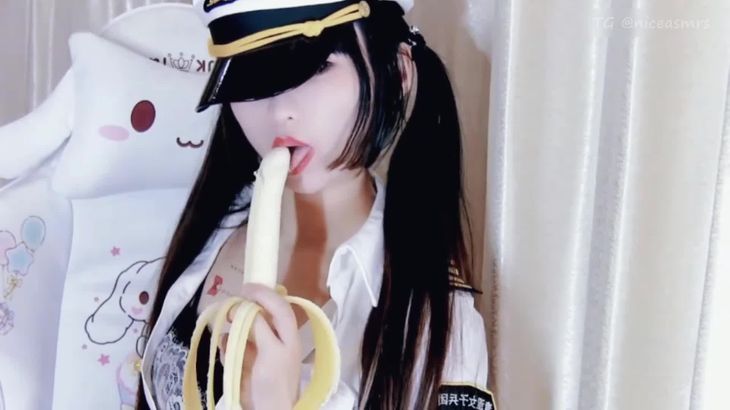 瑶瑶酱ASMR在线视频：火箭飞机助眠触发音+哄睡解压白噪音