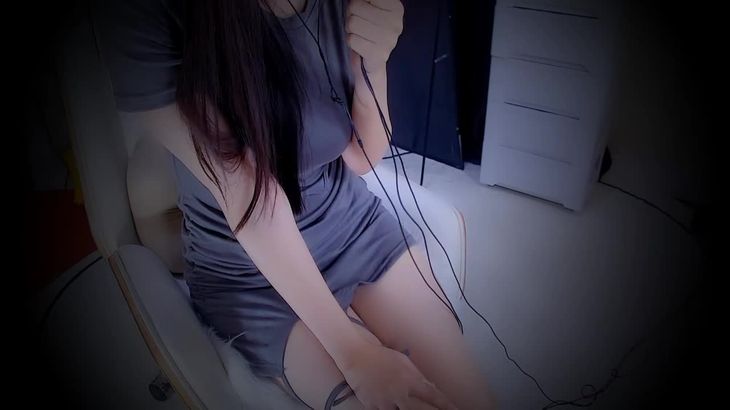 小一熟了ASMR剧情视频在线播放：沉浸式影院互动体验