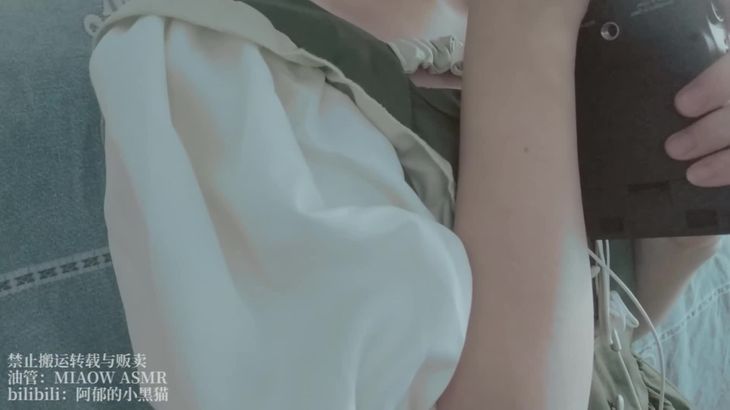 阿郁的小黑猫ASMR视频在线播放-沉浸式助眠小黑猫口腔音合集