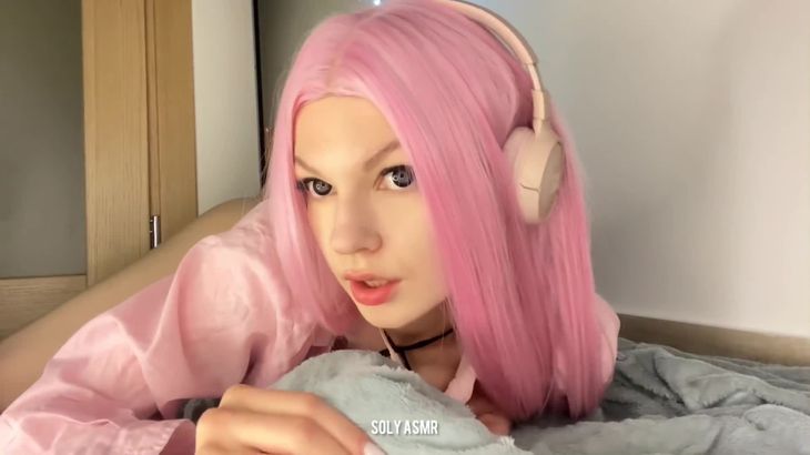 MOOD高颜值俄罗斯ASMR主播在线视频：独家舔耳触发音助眠放松