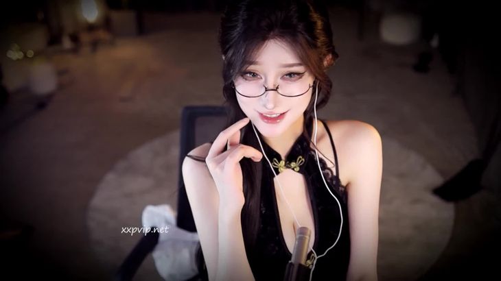 张爱玲ASMR浴场老板娘按摩房视频在线播放