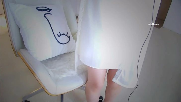 小一熟了ASMR在线观看：沉浸式剧情版《在电影院考验新男友》高清视频