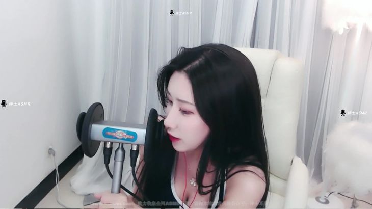 可爱的埋埋ASMR视频在线播放：学生制服助眠视听体验