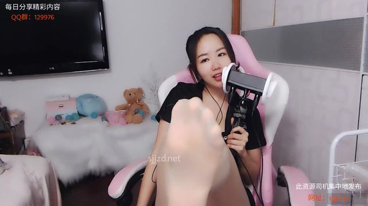 甜酥小奶猫ASMR视频在线播放：制服肉丝诱惑助眠互动