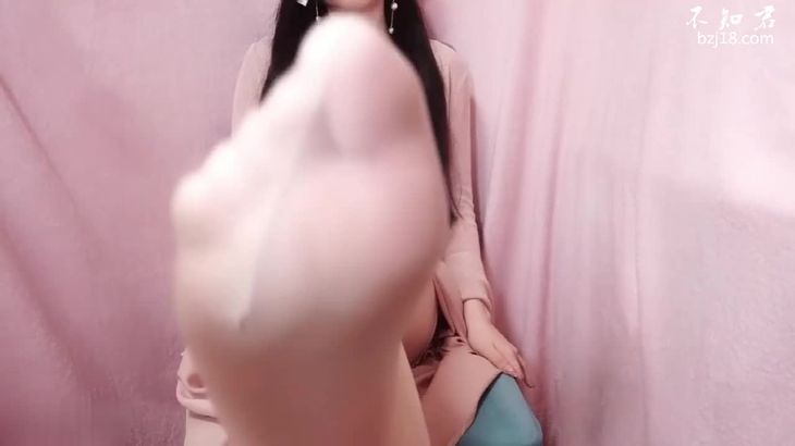 小羊喵ASMR在线播放：灵活舌头舔耳视频助眠解压神器